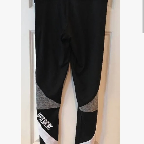 PINK Victoria's Secret Black Leggings - Picture 1 of 8
